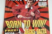 soccer magazine vintage Manchester United