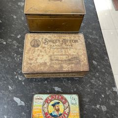 Cigarette tins