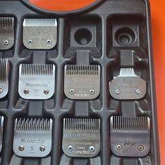 10 x used blades and Andis Dog Grooming Case - Andis - Masterclip - Groom Professional Equipment