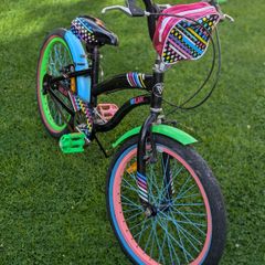 Girls 20 inch bike