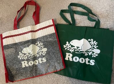 Canada roots shopping bags