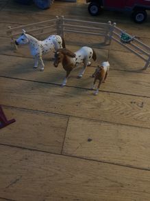 Schleich horse and jump set