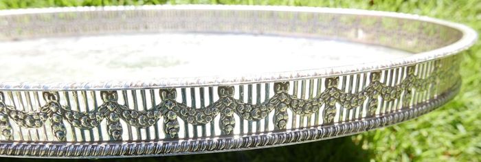 Viners  Silver Alpha Plated Oval Vintage Tray Chased Gallery