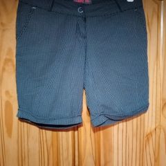 House shorts M