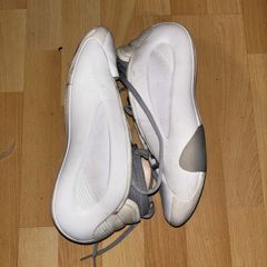 basketball shoes