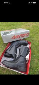 Motorcycle boots