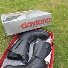 Motorcycle boots