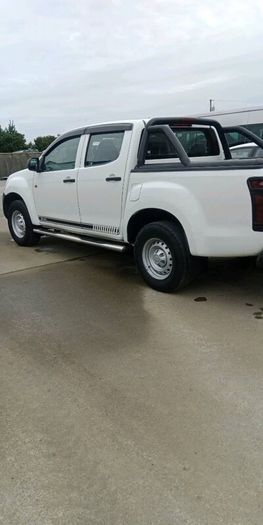 Isuzu