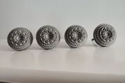 4 knobs for cabinet / drawer / furniture door