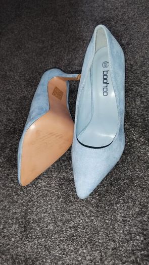 Baby blue heels UK6