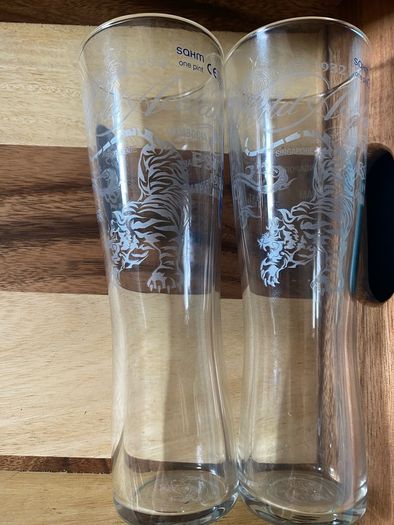 beer glasses pint