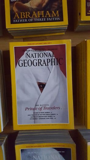 National Geographic magazines x 400 from early 20th century to 2009