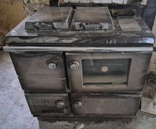 Stanley solid fuel stove