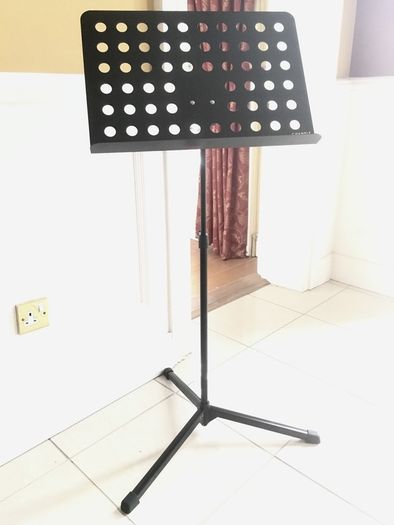 K&M Ultimate Concert Tour Music Stand (6 available)