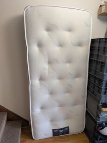 Single Matress