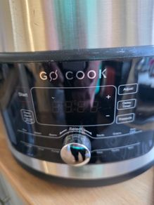 pressure cooker