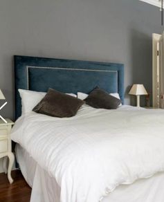 Luxury Teal Velvet King Size Headboard. Stud Detail. Excellent Condition