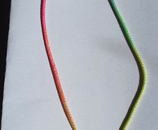 New - A Lovely Mood Necklace - Colour Changing see Pictures - E
