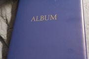Stamp album UK's Presentation packs x 100