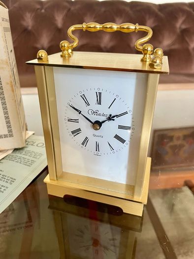 As New Vintage Westclox Quartz Carriage Clock Gold Metal Rectangular Roman Numerals Analogue 1980s