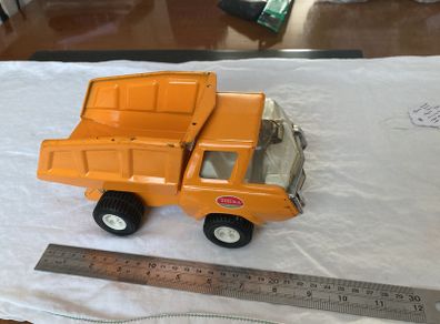 Tonka Tipper truck. Excellent condition.
