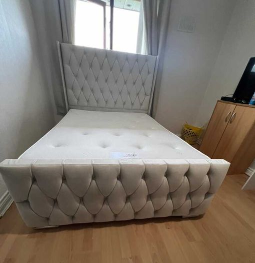 Brand New King Frame Beds Available With Optional Ottoman Storage & Tufted Memory Foam Mattresses