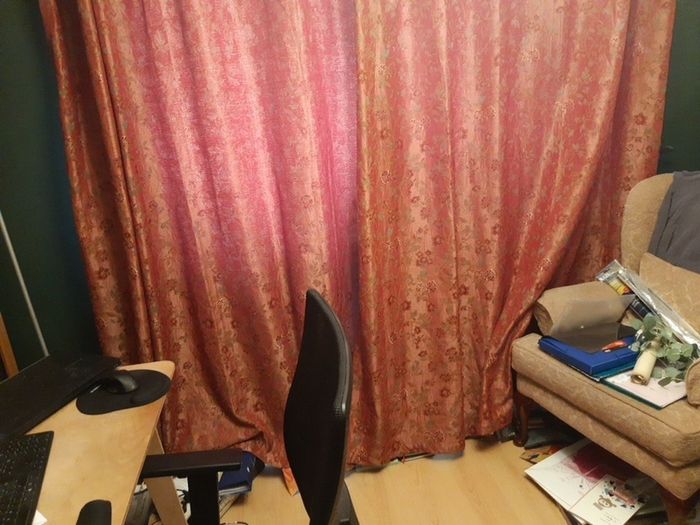curtains, red/ long