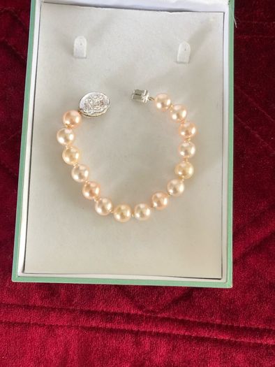 Ralph Lauren pearl bracelet