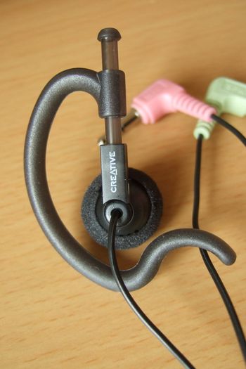 Creative's Corded Earpiece with microphone BRAND NEW!