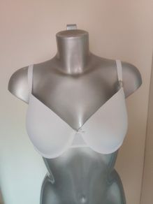 Brand new white Secret possessions underwired lightly padded bra size UK38D EU85D Postage included