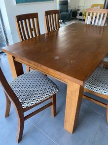 Dinning table