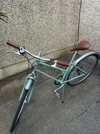 Vintage Style City Bike - Excellent Condition - Available from 1st of October
