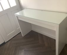Dressing table