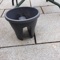 Balcony flower pot.
