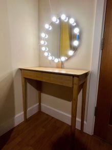 Dressing / Makeup Table with Hollywood LED Lights
