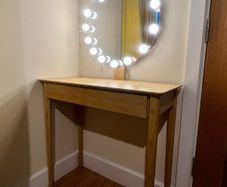 Dressing / Makeup Table with Hollywood LED Lights