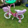 12" kids bikes with stabilisers Image 3