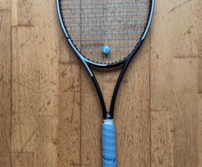 Tennis Racket - Head Gravity Pro