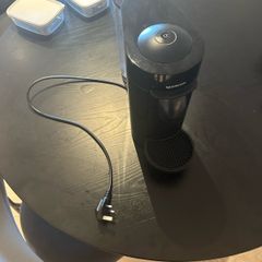 Nespresso VertuoPlus Machine - Excellent Condition
