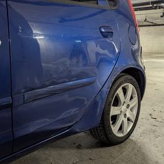 Mitsubishi Colt 2007  (owner immigrating)
