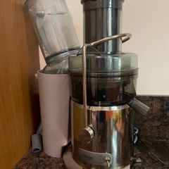 Sage juicer