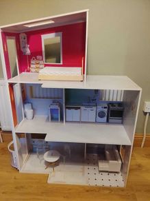 Dolls house