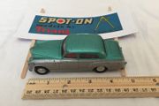 Spot on. Tri-ang. Bentley saloon. Model number 102. Excellent condition