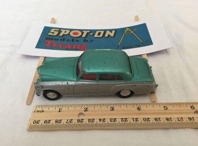 Spot on. Tri-ang. Bentley saloon. Model number 102. Excellent condition