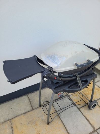 Weber Q200