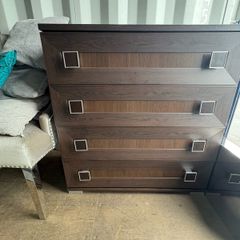 4 drawer Chest of Drawers- Dark Walnut Finish