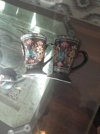 6 Beautiful Mugs