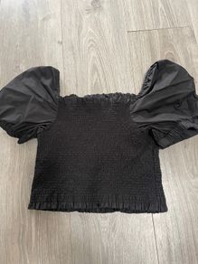 Black DKNY cropped top