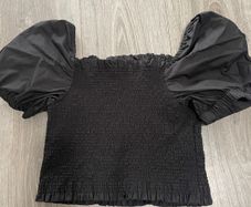Black DKNY cropped top