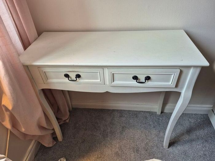 Console / Hall table